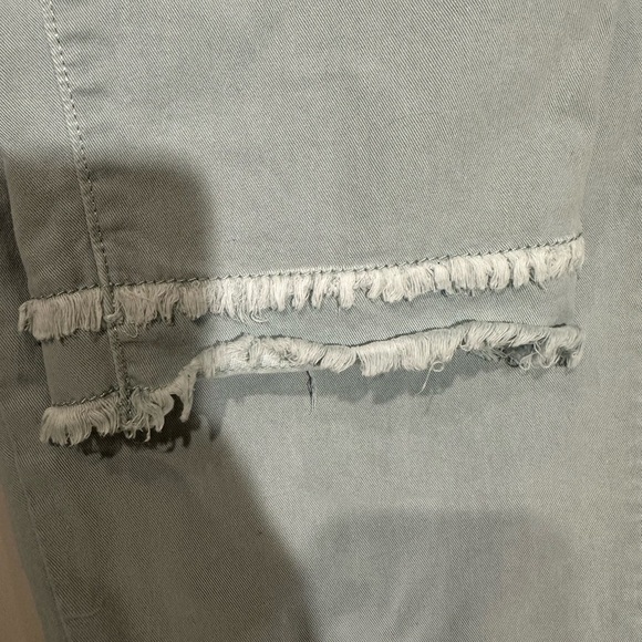 Loft Women's pale Blue flat front Pants Size 10 - Picture 6 of 6